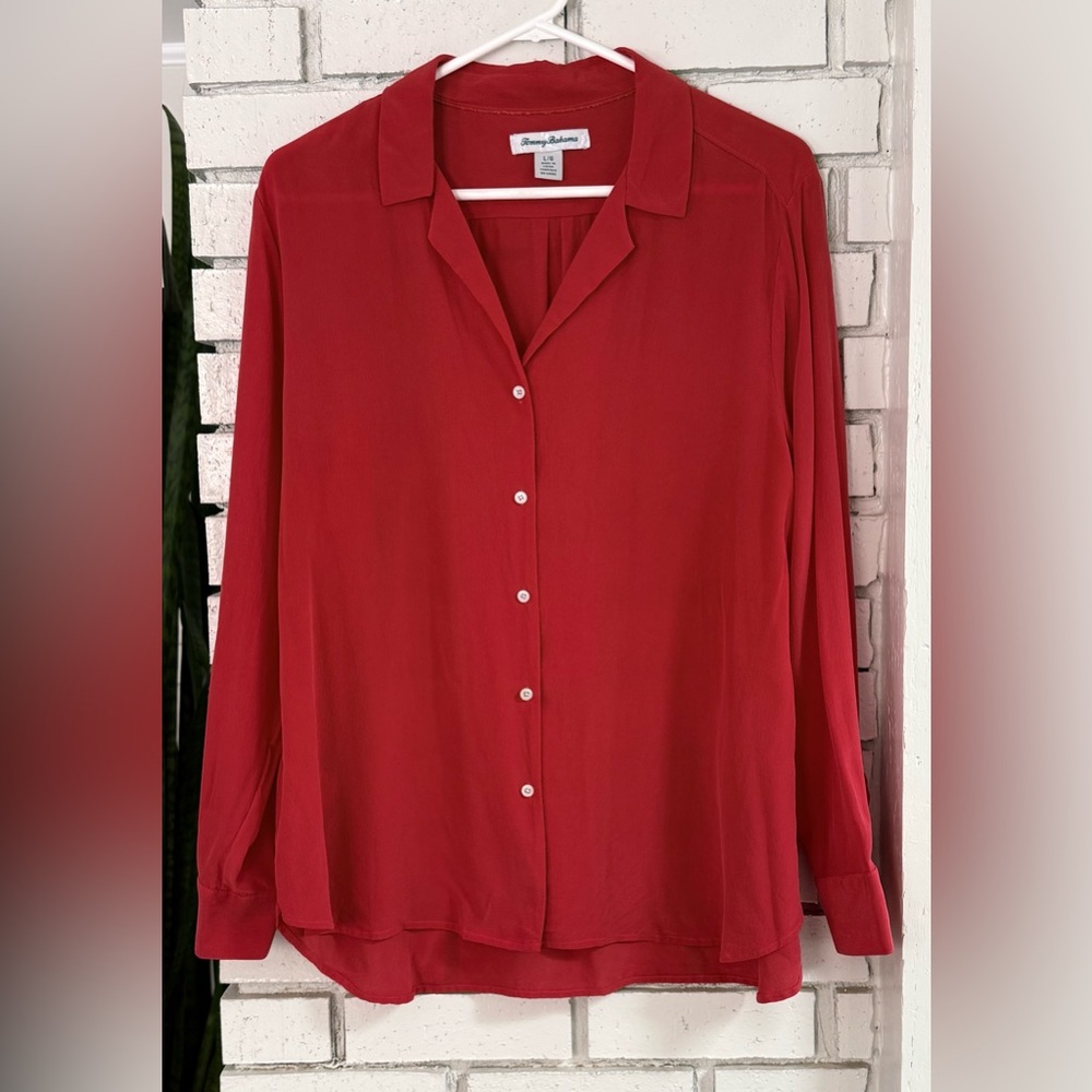 Tommy Bahama 100%‎ Silk Red Button Front Blouse Women’s Long Sleeve Luxury Top